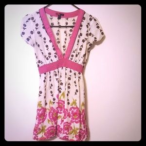 Tunic length summer v-neck